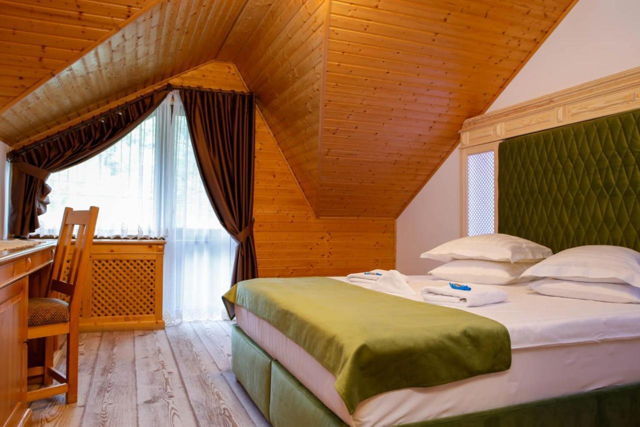 Casa Baciu Hotel Fundu Moldovei Bagian luar foto