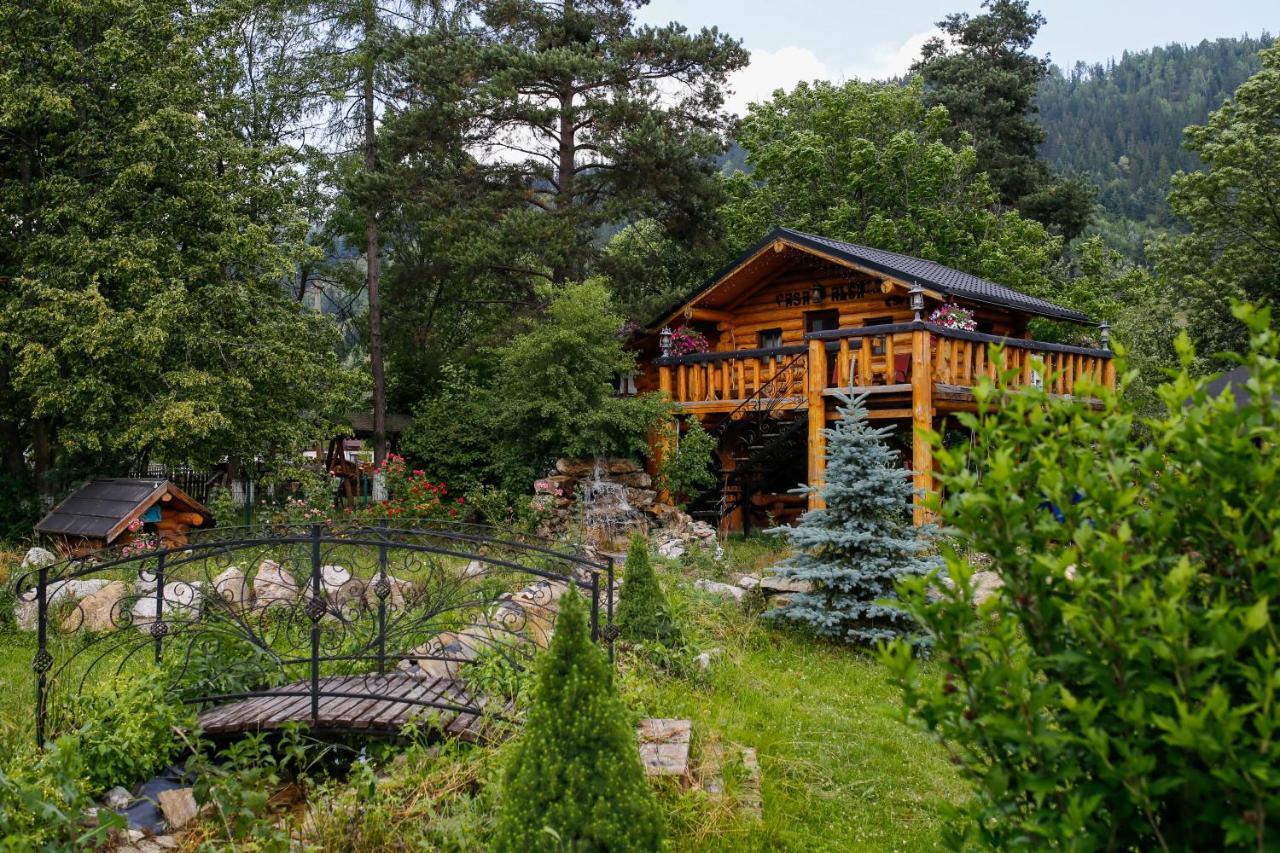 Casa Baciu Hotel Fundu Moldovei Bagian luar foto