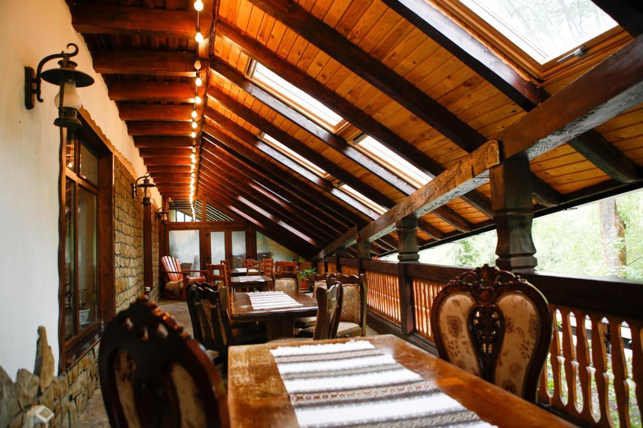 Casa Baciu Hotel Fundu Moldovei Bagian luar foto