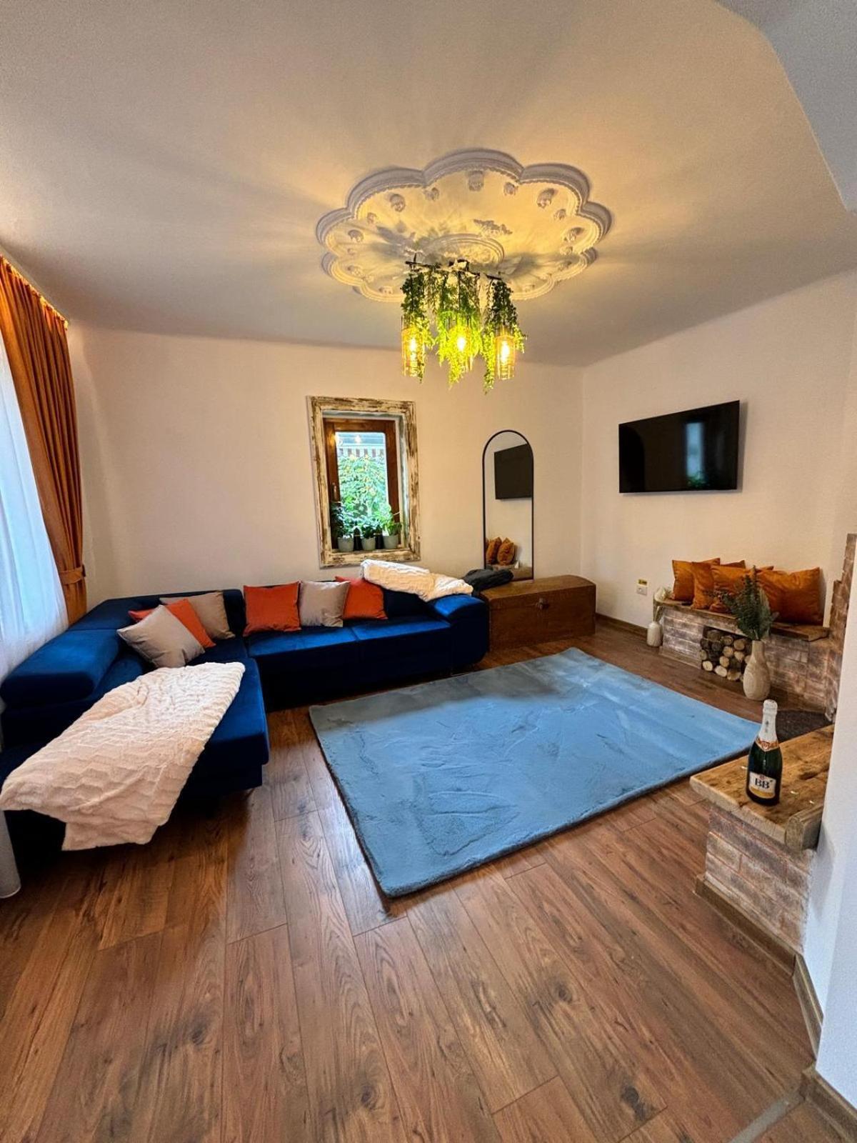 Casa Baciu Hotel Fundu Moldovei Bagian luar foto
